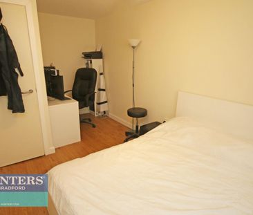 1 bedroom Flat To Let - Photo 1