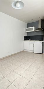 Location Appartement 1 pièce 17m² TROYES 10000 - Photo 3