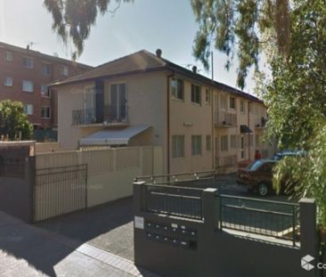 Neat & Tidy - Photo 3