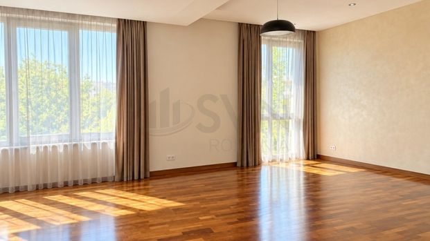 Apartament de inchiriat 200 mp 4 camere Iancu Nicolae Piscina Gradina Paza - Fotografie 1