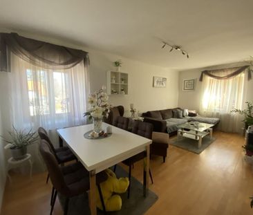 Provisionsfrei – Schöne 2-Zimmer-Wohnung mit extra Küche im beliebt... - Photo 1