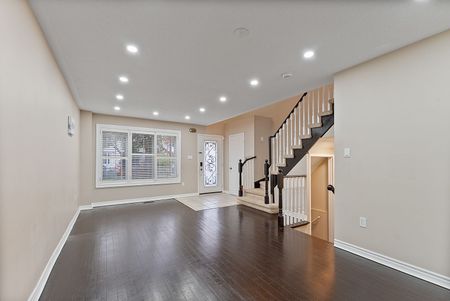 For Lease - 66 Armitage Crescent, Ajax, Ontario - Photo 2