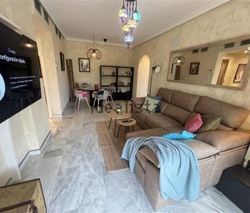 Alquiler de piso en Avenida de la Jacaranda, Marbella, 123 - Photo 4