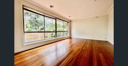 Neat & Tidy 3 Bedroom House - Photo 5