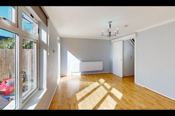 3 Bed Terraced House, Greyhound Terrace, SW16 - Photo 1