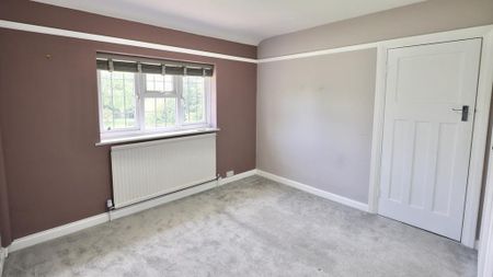 4 bedroom detached house to rent - Photo 5