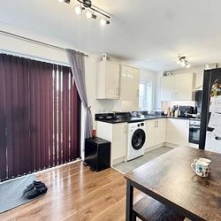 Staplehurst Gardens, Palm Bay, Margate, CT9 3JD, Kent - Photo 2