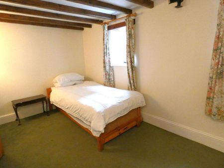 2 bedroom detached house to rent - Photo 4