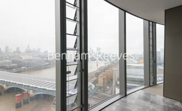 3 Bedroom flat to rent in Blackfriars Road, City, SE1 - Photo 1