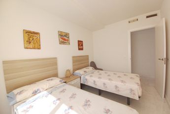 WINTER RENTAL. SPACIOUS PENTHOUSE APARTMENT FOR RENT WITH LARGE TERRACE