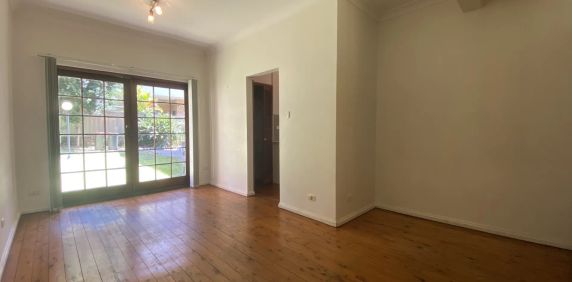 Three Bedroom Townhouse - Photo 2