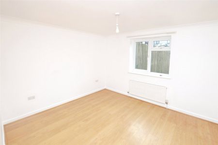 Green Parc Road, Hayle, Cornwall, TR27 - Photo 2