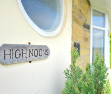 3 bedroom detached house to rent - Photo 2