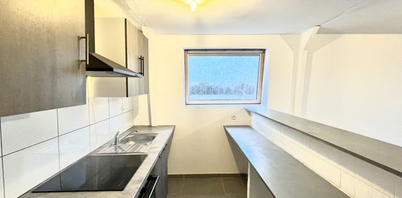 Location Appartement 2 pièces 31m² ROUBAIX 59100 - Photo 2