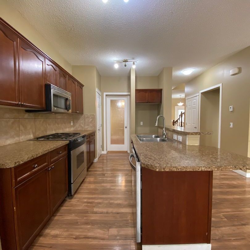 For Rent – Main Floor Home in Bridlewood (82 Bridleridge Green SW, Calgary) - Photo 1