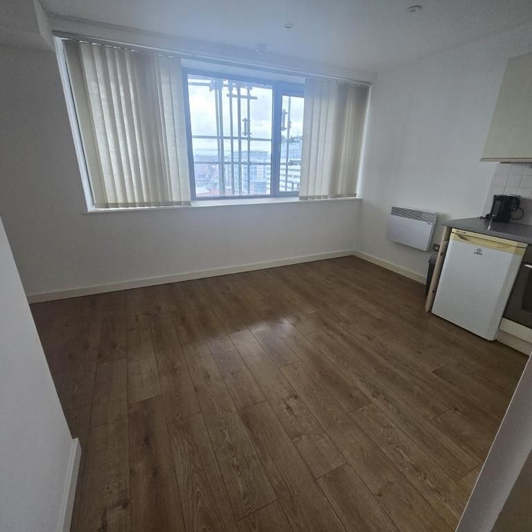1 bedroom apartment to rent - Photo 1