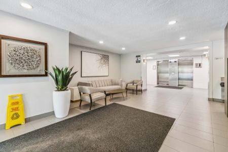 For Lease - 1580 Adelaide Street Unit# 395, London North, Ontario - Photo 4