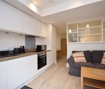 11, The Old School House, 5 Victoria Gardens, Hyde Park, Leeds, LS6... - Photo 5