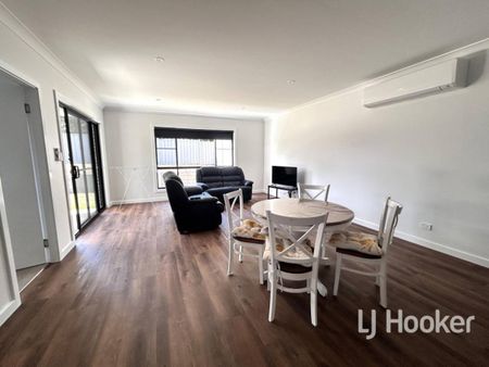 Furnished, Modern Duplex In Terry Drive - Photo 4