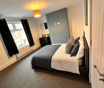 Modern Central Kettering HMO – Spacious Rooms & All Bills Included! - Photo 5