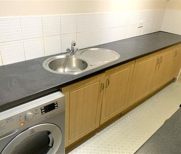 1 bedroom flat to rent - Photo 6