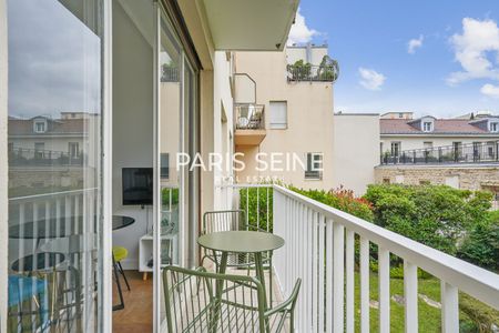 ** Vaneau ** Magnifique studio, tout confort avec balcon donnant sur jardin arboré ! - Photo 4