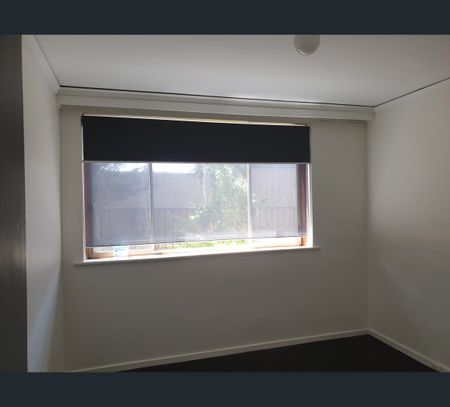 3/6 Navigator Street, Maribyrnong, Vic 3032 - Photo 4