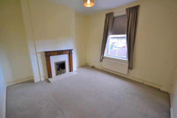 Vine Road, Doncaster - Photo 1