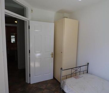 20 Laganview Court, Belfast, BT5 4AR - Photo 5