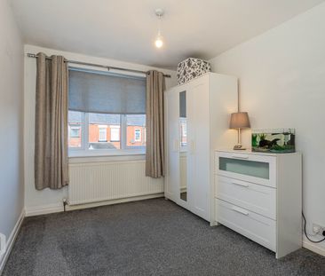 Gainsborough Avenue - Photo 4