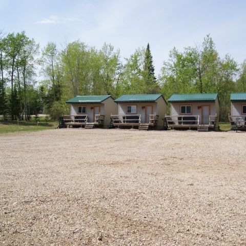 Bear Tracks Cabin Rentals - Photo 1