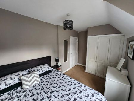 2 bedroom terraced house to rent - Photo 3