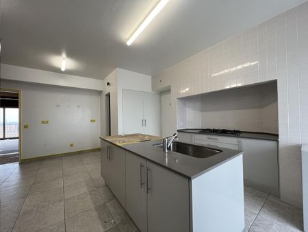 4 Bedroom Apartment with a view, Amoreiras, Lisboa - Photo 3