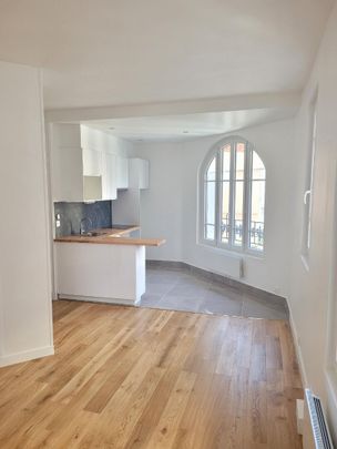 Appartement Courbevoie 2 pièces 42.98 m2 - Photo 1