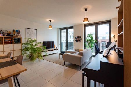 Ruim en stijlvol appartement in de populaire Cadixwijk - Foto 4