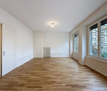 Bel appartement de 3.5 pièces entièrement rénové proche de la gare. - Photo 2
