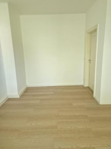 2 Raum-frisch renoviert und zum Einzug bereit - Photo 3