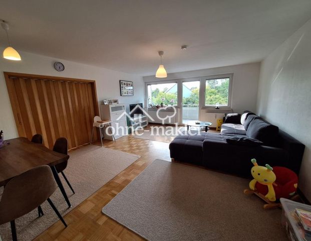 Misburg-Nord: 4-Zimmer-Etagenwohnung mit Balkon und Garage in attraktiver Lage - Foto 1