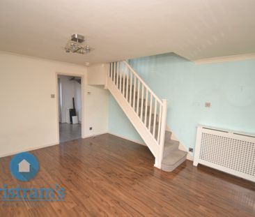 References Pending - 2 bed Semi-Detached House - Photo 1