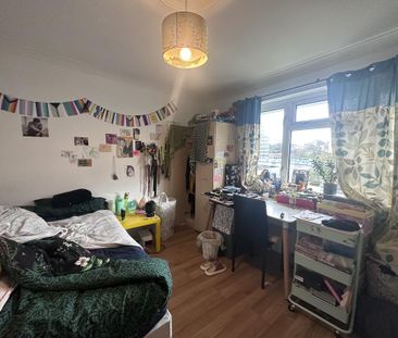 2 bedroom house share to rent - Photo 3