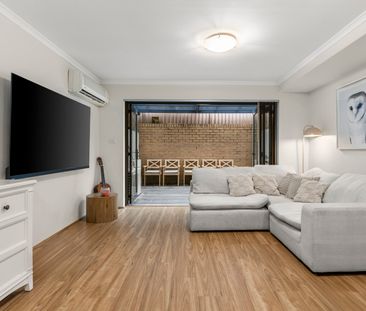 205/296-300 Kingsway, Caringbah NSW 2229 - Apartment For Rent | Domain - Photo 1