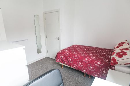 5 bedroom house to rent - Photo 4