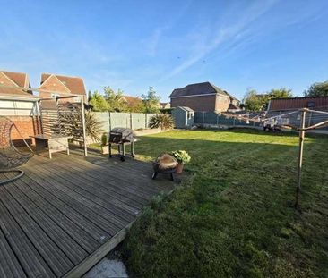 Riseway, Long Riston, Hull, HU11 - Photo 4