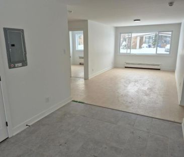 All new renoveted 4 1/2 for May or june - Photo 4