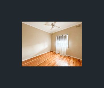 Family Home - Photo 3