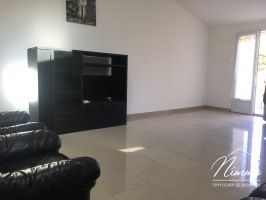 Location Appartement 2 pièces 45m² ST MAMERT DU GARD 30730 - Photo 1
