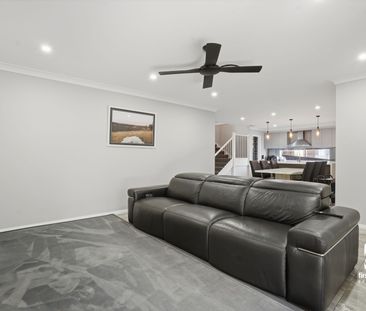 Spacious & Beautifully Finished Family Home in Prime Location - Photo 2