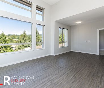 Penthouse in North Vancouver, BC - Photo 3