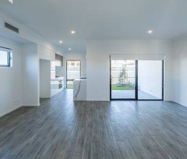 Near New Townhouse. Perfect for family! - Photo 3