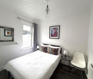 17 Ravenscroft Street, Belfast, BT5 5BE - Photo 4